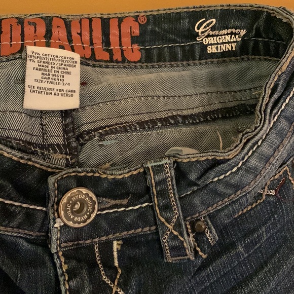 Hydraulic Distressed Light Blue Denim Capris w appliqué sequin pockets sz3/4 - Picture 4 of 10